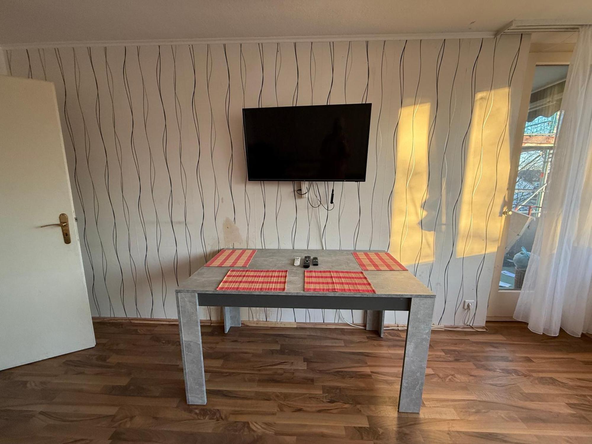Gesamte Wlan & Parkplatz - Apartment